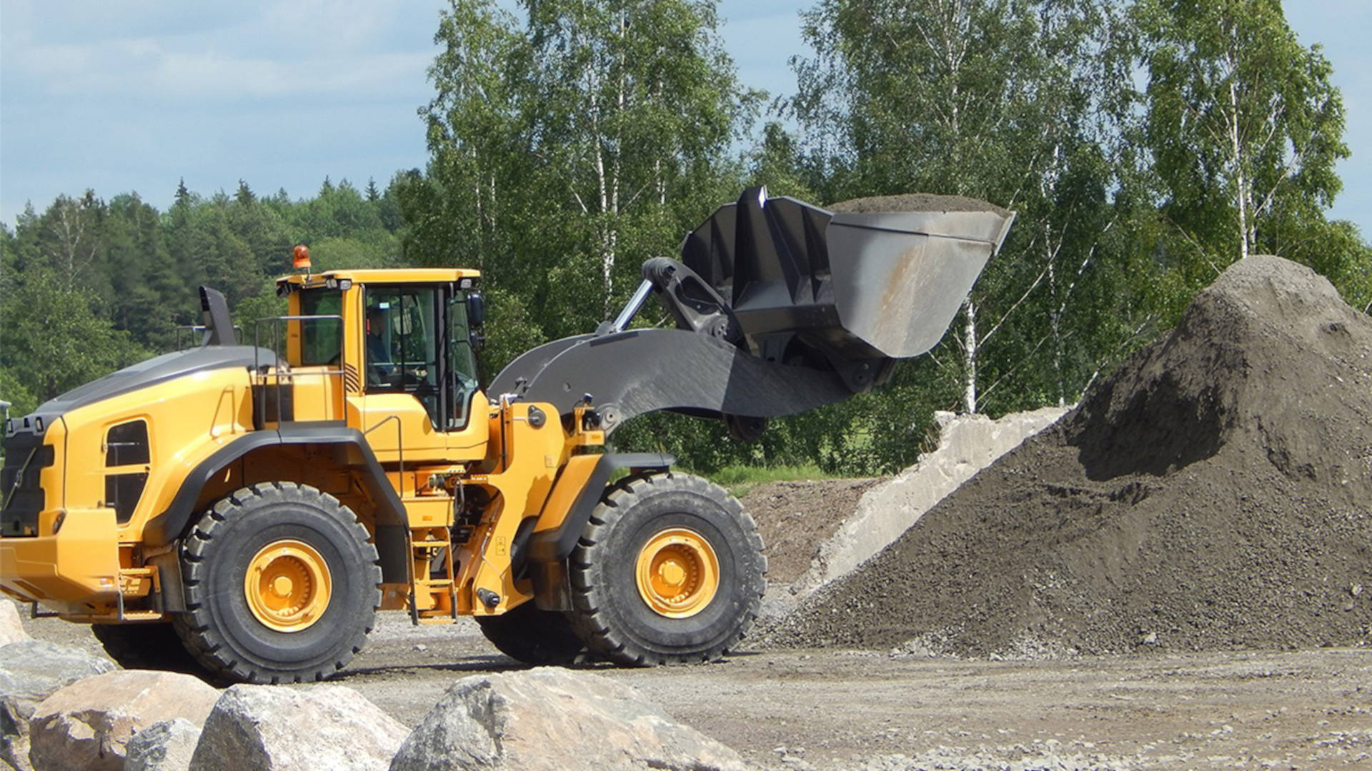 Обзор: LiuGong 886T HST: гидростатический привод, новая кабина и высокая эффективность